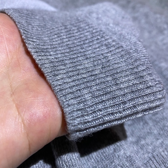 Talula ~ Aritzia: Cashmere Sweater - Picture 3 of 4